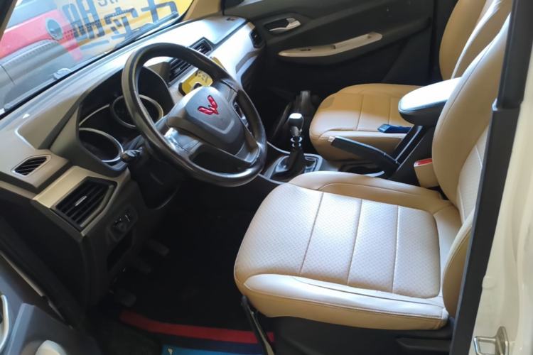 Used Wuling Hongguang 2021 1.5L S Comfort Edition LAR Left Front Seat