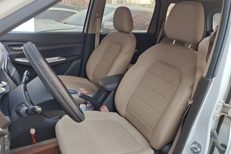 Used Wuling Hongguang 2021 1.5L Facelifted S Comfort Version with Electric Power Steering LAR Left Front Seat