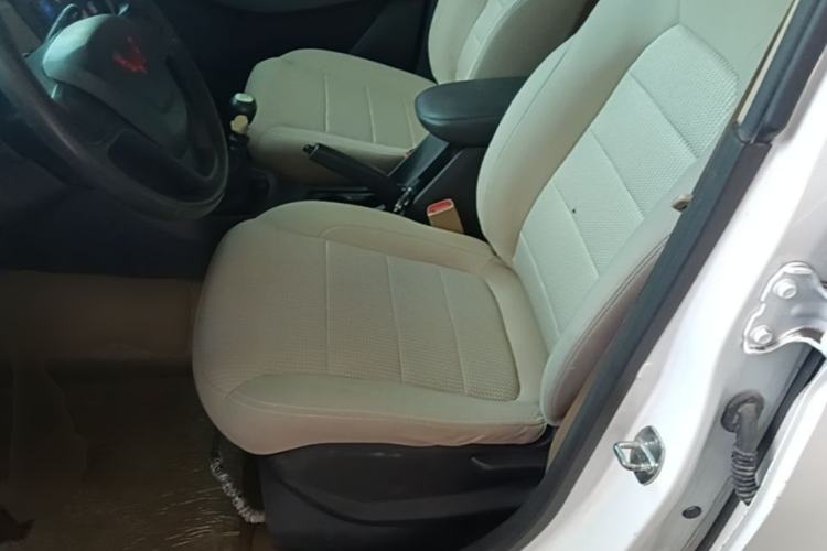 Used Wuling Hongguang 2021 1.5L Revised S Standard Version Hydraulic-Power-Assisted LAR Left Front Seat