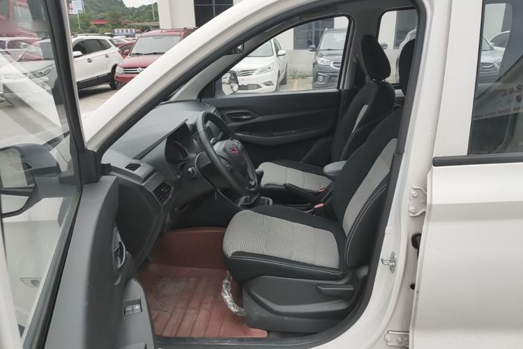 Used Wuling Hongguang 2021 1.5L Revised S Base Version with Electric Power Steering LAR Left Front Seat