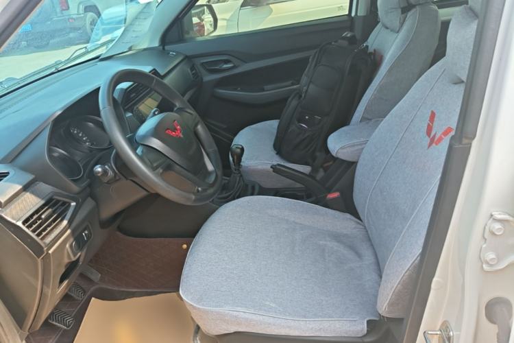 Used Wuling Hongguang 2021 1.5L Revised S Base Version Hydraulic Power Steering LAR Left Front Seat