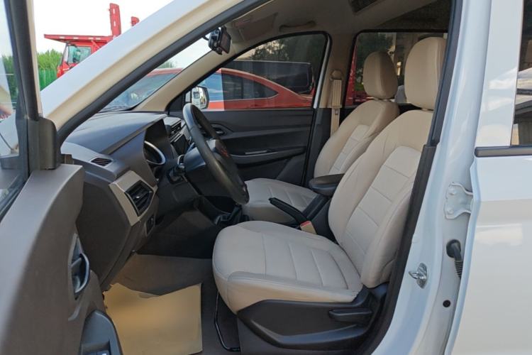 Used Wuling Hongguang 2021 1.5L Revised S Standard Version with Electric Power Steering LAR Left Front Seat