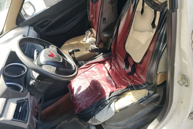 Used Wuling Hongguang 2021 1.5L S Standard Version LAR Left Front Seat