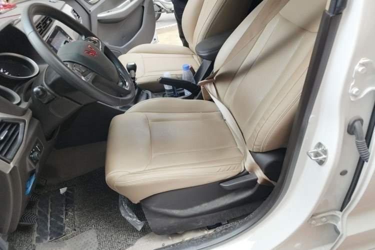Used Wuling Hongguang 2021 1.5L S Comfort Edition LAR Left Front Seat