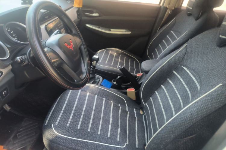 Used Wuling Hongguang 2021 1.5L S Comfort Edition LAR Left Front Seat