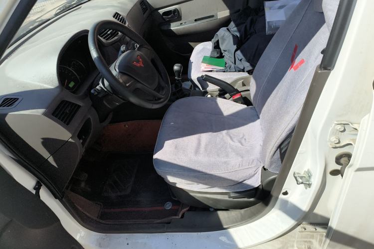 Used Wuling Hongguang 2021 1.5L Revised S Base Version Hydraulic Power Steering LAR Left Front Seat