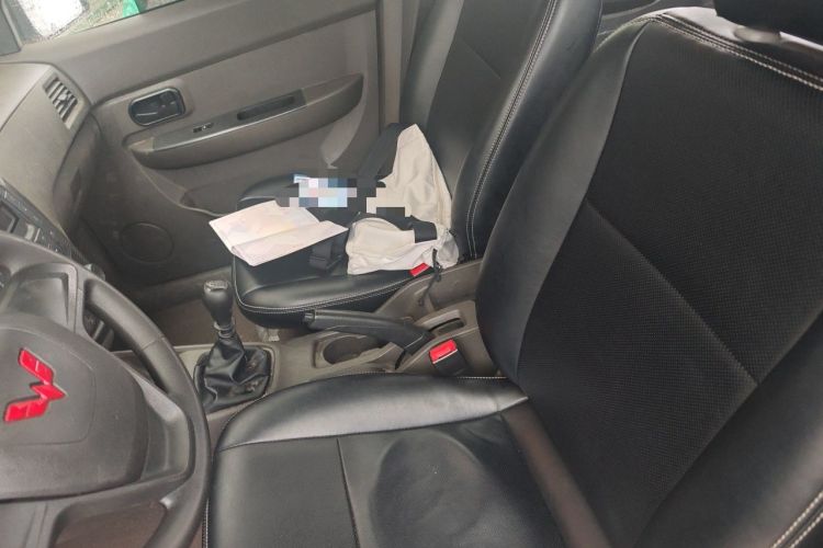 Used Wuling Hongguang 2021 1.5L Revised S Base Version Hydraulic Power Steering LAR Left Front Seat