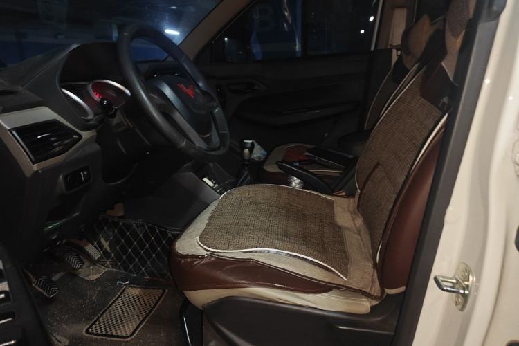 Used Wuling Hongguang 2021 1.5L S Standard Version LAR Left Front Seat