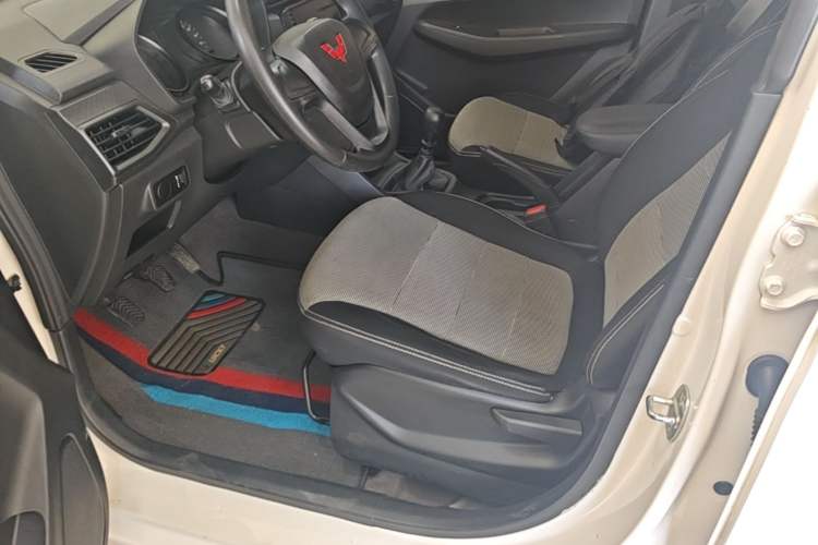Used Wuling Hongguang 2021 1.5L S Base Version LAR Left Front Seat
