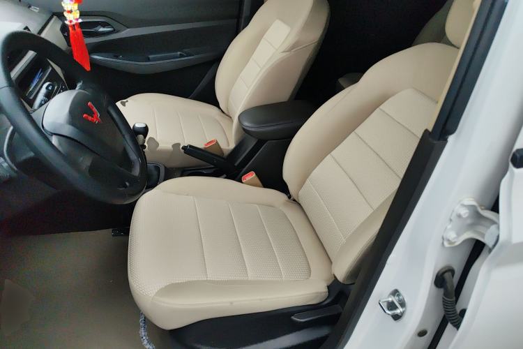 Used Wuling Hongguang 2021 1.5L Revised S Standard Version with Electric Power Steering LAR Left Front Seat