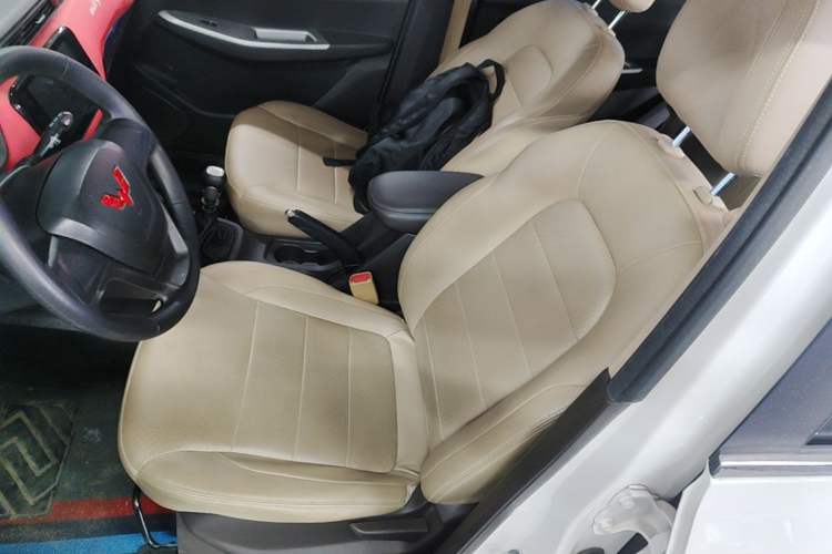 Used Wuling Hongguang 2021 1.5L S Comfort Edition LAR Left Front Seat