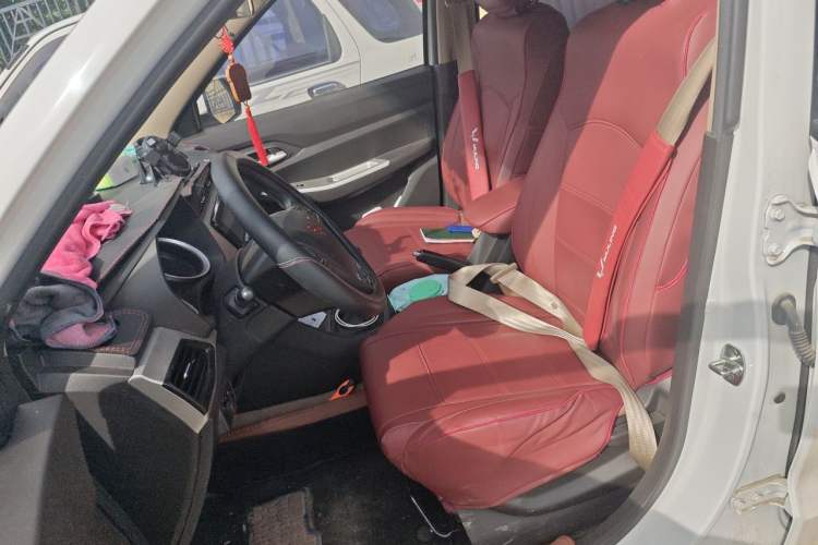Used Wuling Hongguang 2021 1.5L Facelifted S Comfort Version with Electric Power Steering LAR Left Front Seat