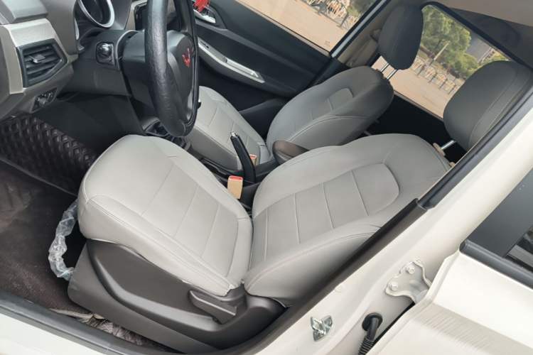Used Wuling Hongguang 2021 1.5L Facelift S Comfort Version Hydraulic Power Steering LAR Left Front Seat