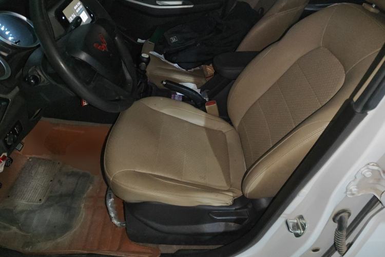 Used Wuling Hongguang 2021 1.5L S Comfort Edition LAR Left Front Seat