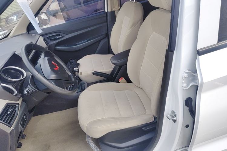 Used Wuling Hongguang 2021 1.5L Revised S Standard Version with Electric Power Steering LAR Left Front Seat