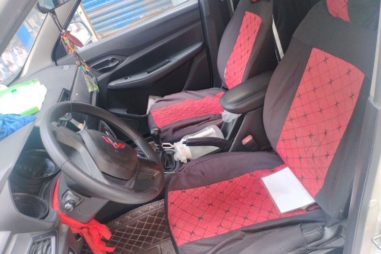 Used Wuling Hongguang 2021 1.5L Revised S Base Version with Electric Power Steering LAR Left Front Seat