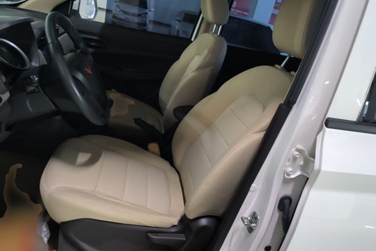 Used Wuling Hongguang 2021 1.5L Revised S Standard Version with Electric Power Steering LAR Left Front Seat