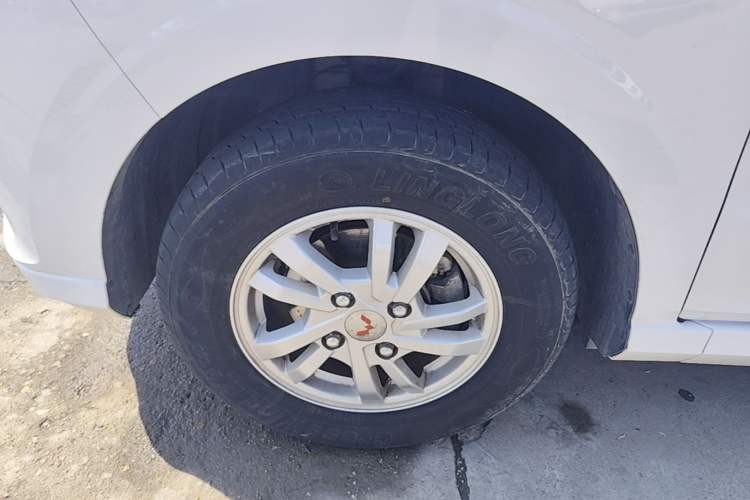 Used Wuling Hongguang 2021 1.5L Facelift S Comfort Version Hydraulic Power Steering LAR Left Front Wheel Hub