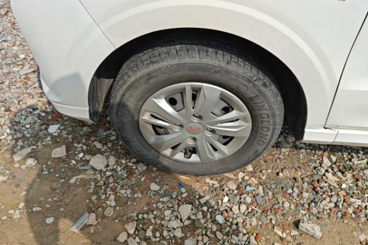 Used Wuling Hongguang 2021 1.5L Facelift S Comfort Version Hydraulic Power Steering LAR Left Front Wheel Hub