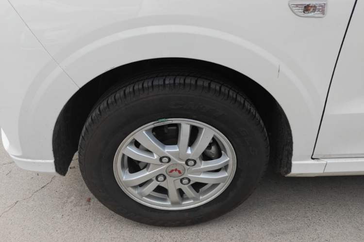 Used Wuling Hongguang 2021 1.5L Facelift S Comfort Version Hydraulic Power Steering LAR Left Front Wheel Hub
