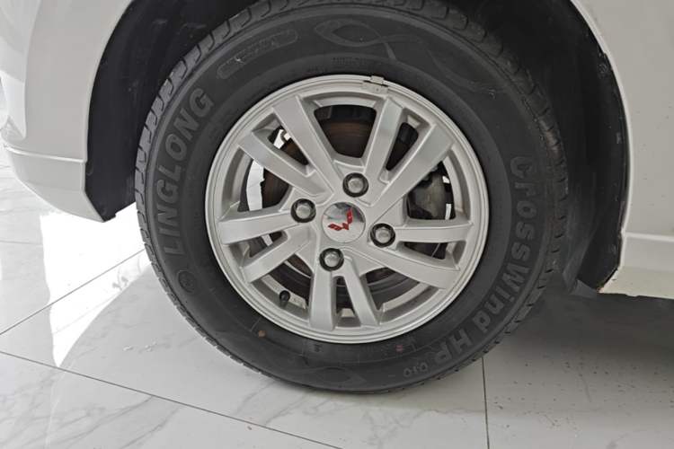 Used Wuling Hongguang 2021 1.5L Facelift S Comfort Version Hydraulic Power Steering LAR Left Front Wheel Hub