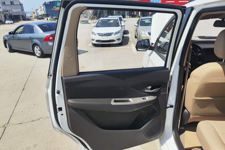 Used Wuling Hongguang 2021 1.5L Facelift S Comfort Version Hydraulic Power Steering LAR Left Rear Door Interior