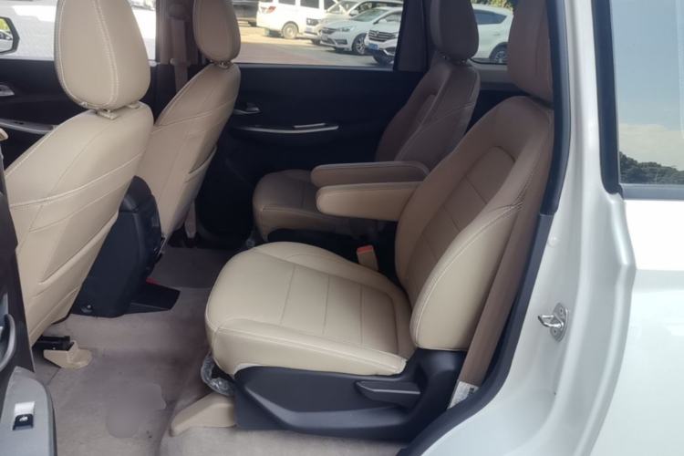 Used Wuling Hongguang 2021 1.5L S Comfort Edition LAR Left Rear Seat