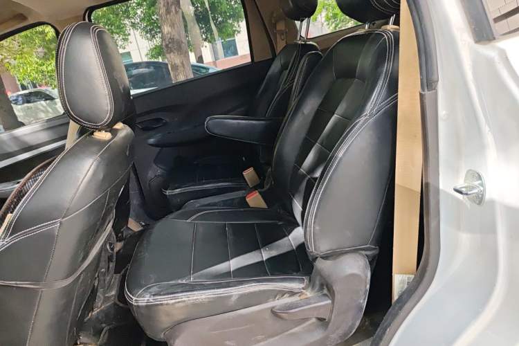 Used Wuling Hongguang 2021 1.5L Revised S Standard Version Hydraulic-Power-Assisted LAR Left Rear Seat