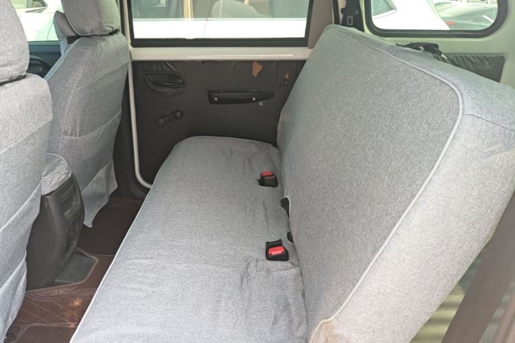 Used Wuling Hongguang 2021 1.5L Revised S Base Version Hydraulic Power Steering LAR Left Rear Seat