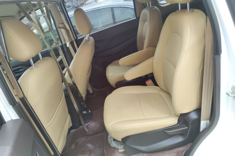 Used Wuling Hongguang 2021 1.5L Revised S Standard Version Hydraulic-Power-Assisted LAR Left Rear Seat