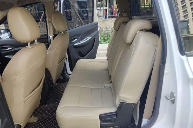 Used Wuling Hongguang 2021 1.5L S Comfort Edition LAR Left Rear Seat