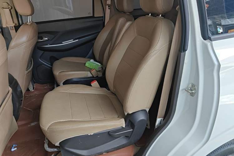 Used Wuling Hongguang 2021 1.5L S Comfort Edition LAR Left Rear Seat