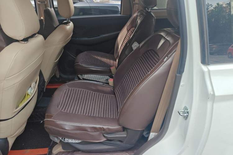 Used Wuling Hongguang 2021 1.5L Revised S Standard Version Hydraulic-Power-Assisted LAR Left Rear Seat