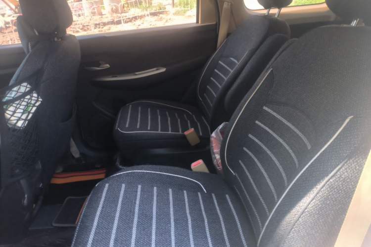 Used Wuling Hongguang 2021 1.5L S Comfort Edition LAR Left Rear Seat