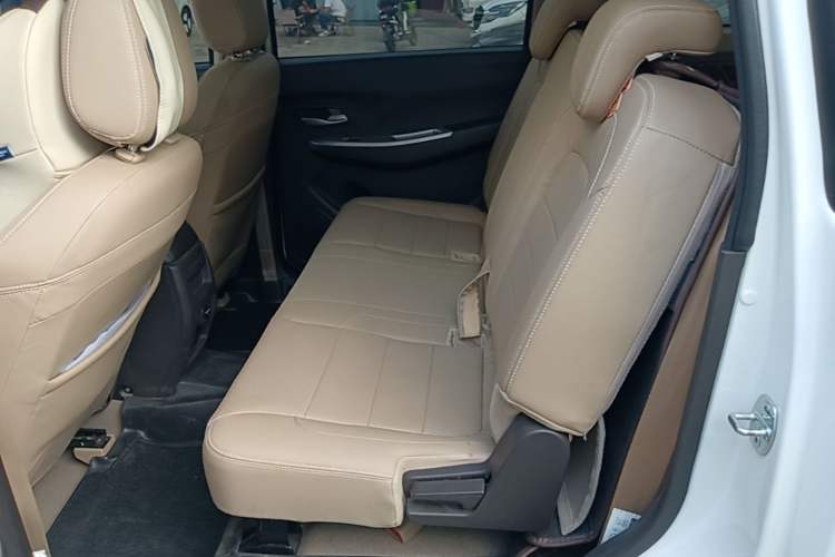 Used Wuling Hongguang 2021 1.5L Facelift S Comfort Version Hydraulic Power Steering LAR Left Rear Seat