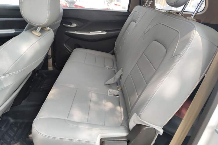 Used Wuling Hongguang 2021 1.5L Facelift S Comfort Version Hydraulic Power Steering LAR Left Rear Seat