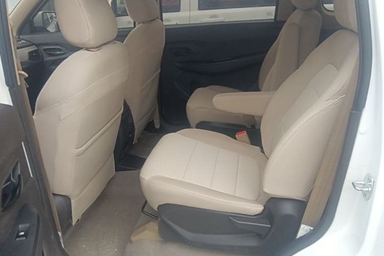 Used Wuling Hongguang 2021 1.5L Revised S Standard Version with Electric Power Steering LAR Left Rear Seat