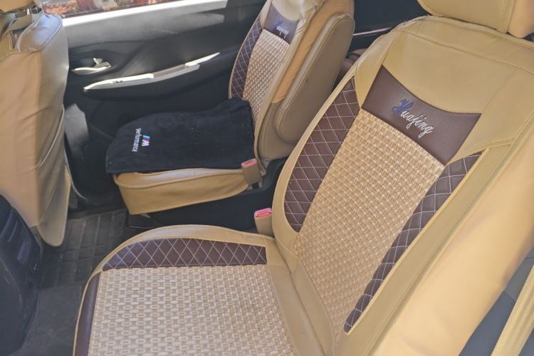 Used Wuling Hongguang 2021 1.5L Facelifted S Comfort Version with Electric Power Steering LAR Left Rear Seat
