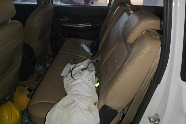 Used Wuling Hongguang 2021 1.5L S Comfort Edition LAR Left Rear Seat