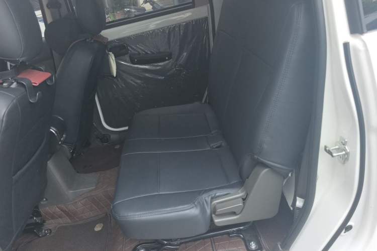 Used Wuling Hongguang 2021 1.5L Revised S Base Version Hydraulic Power Steering LAR Left Rear Seat