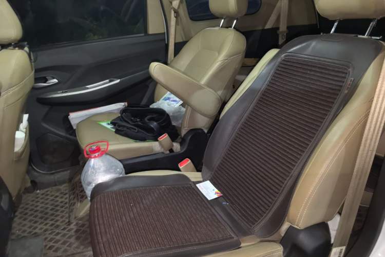 Used Wuling Hongguang 2021 1.5L Facelifted S Comfort Version with Electric Power Steering LAR Left Rear Seat