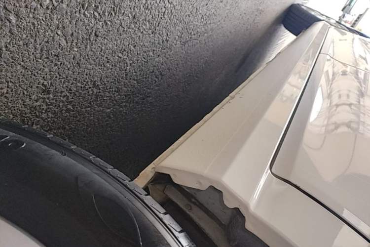 Used Wuling Hongguang 2021 1.5L Revised S Standard Version with Electric Power Steering LAR Left Side Sill