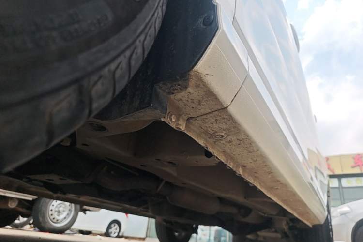 Used Wuling Hongguang 2021 1.5L Facelift S Comfort Version Hydraulic Power Steering LAR Left Side Sill