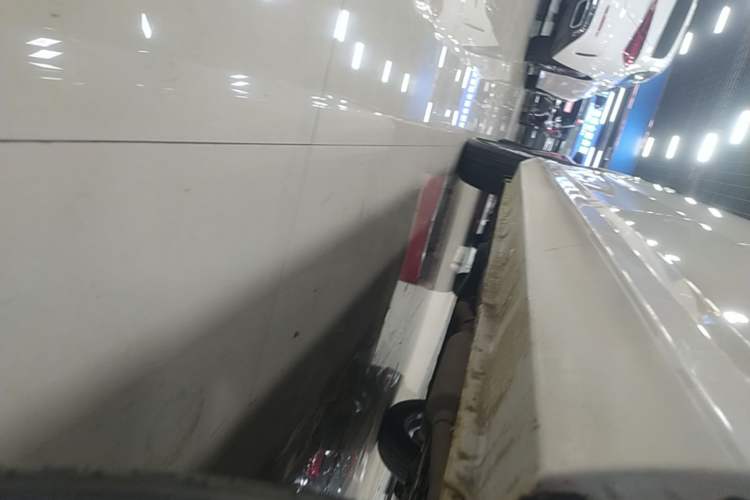 Used Wuling Hongguang 2021 1.5L Revised S Standard Version with Electric Power Steering LAR Left Side Sill