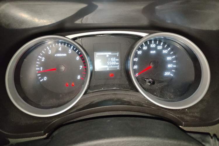 Used Wuling Hongguang 2021 1.5L Facelift S Comfort Version Hydraulic Power Steering LAR Odometer Close Up