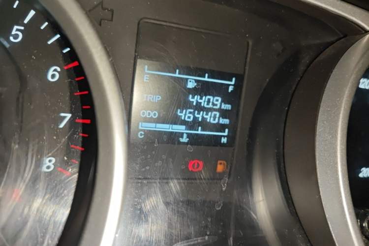 Used Wuling Hongguang 2021 1.5L S Comfort Edition LAR Odometer Close Up