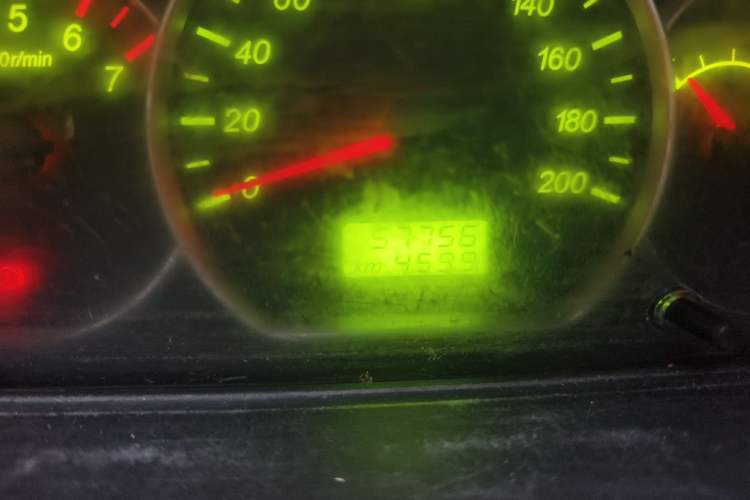 Used Wuling Hongguang 2021 1.5L S Base Version LAR Odometer Close Up