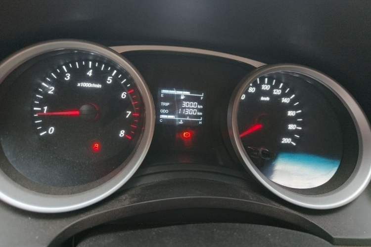 Used Wuling Hongguang 2021 1.5L S Comfort Edition LAR Odometer Close Up