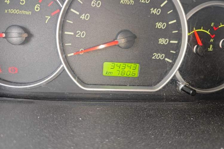 Used Wuling Hongguang 2021 1.5L Revised S Base Version Hydraulic Power Steering LAR Odometer Close Up