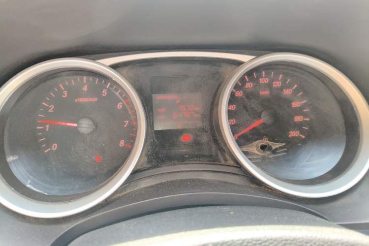 Used Wuling Hongguang 2021 1.5L Revised S Standard Version with Electric Power Steering LAR Odometer Close Up